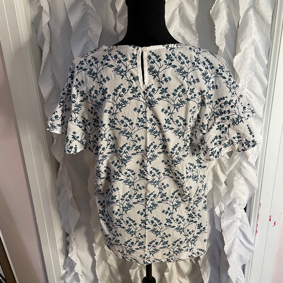 DKNY Floral Spring Top Medium NWT - Picture 5 of 10